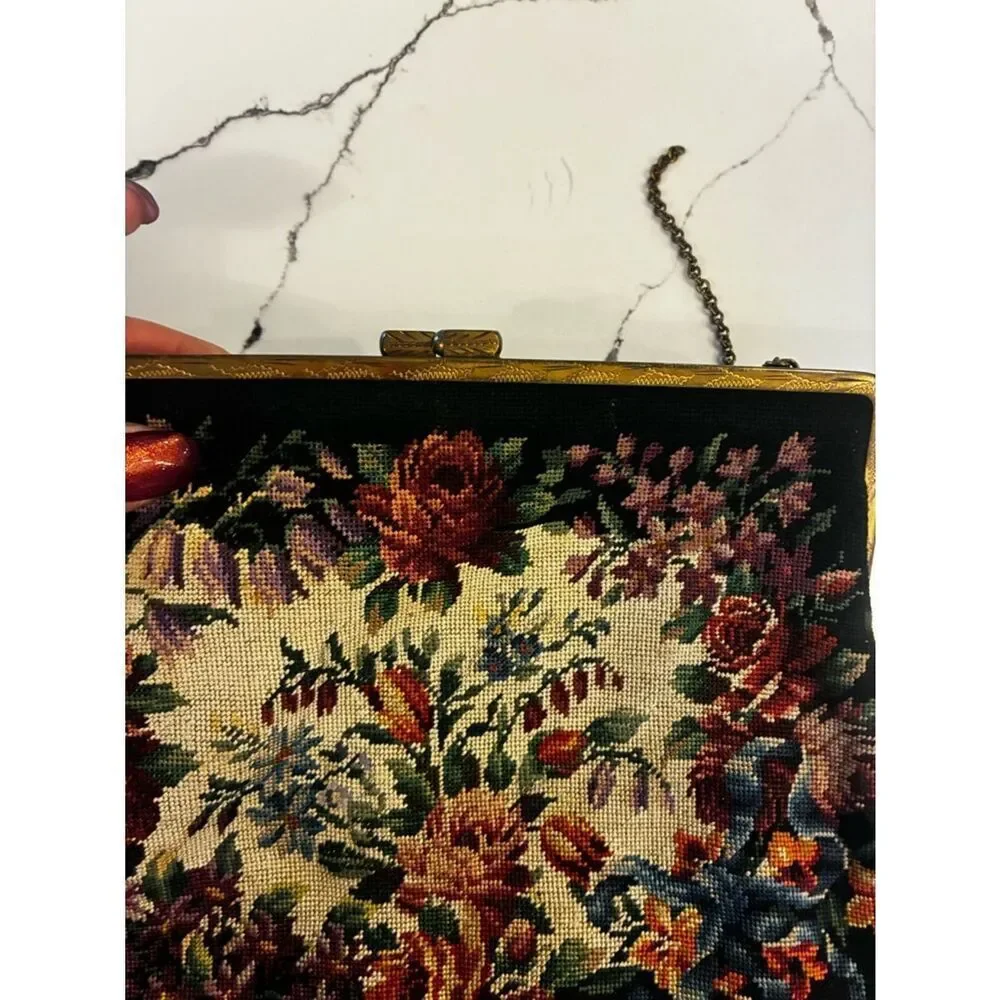 Vintage Floral Tapestry Handbag in Black and Multicolor